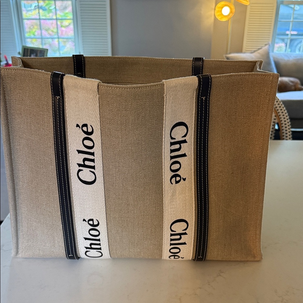 💯 Authentic Chloé WoodyBeige & Navy Large Canvas Tote Bag